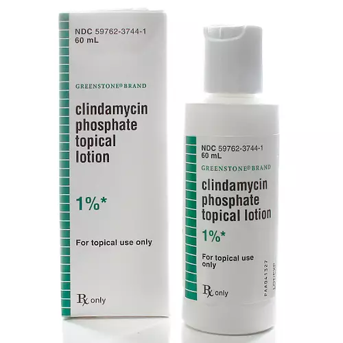 Best moisturizer to use deals with clindamycin